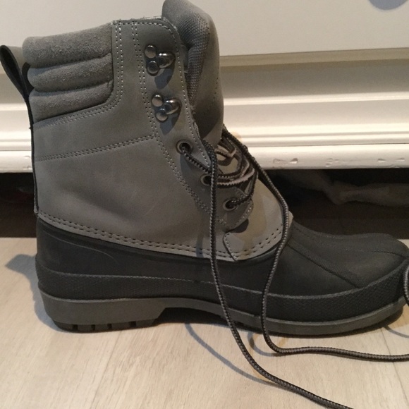 Good fellow snow boots size 7 like new - Picture 1 of 4